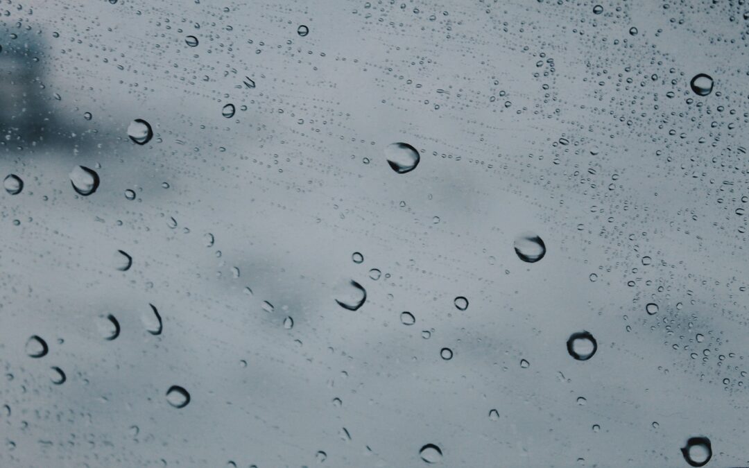 Small and Mighty: Why Smaller Humidity Droplets Are More Effective